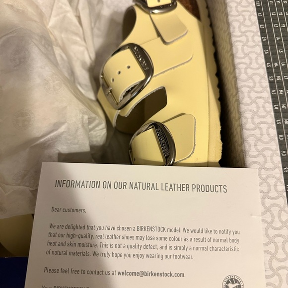 Birkenstock Milano Big Buckle High-Shine Sandals in Butter - worn once! - Picture 11 of 12